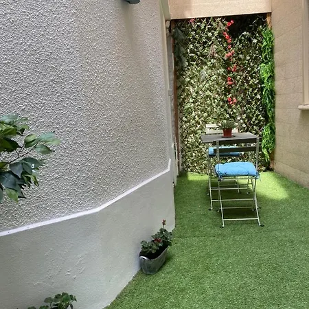 Petite Maison Hyper Centre De Proche